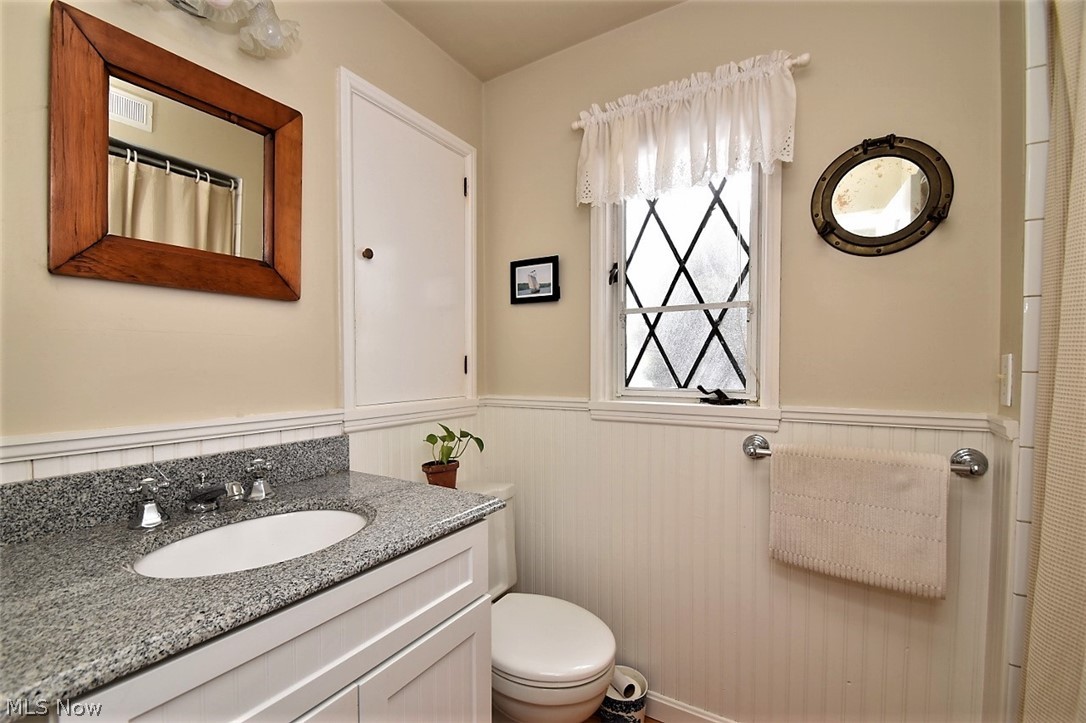 37125 Jackson Road Chagrin Falls, OH 44022 - Photo 15 of 29 Updated master bath