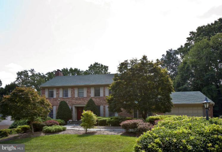 4088 Ridgeview Circle McLean, VA 22101 - Photo 26 of 26 FRONT