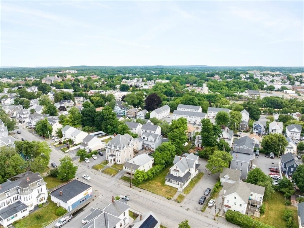 173 Branch Street Lowell, MA 01851 - Photo 8 of 33