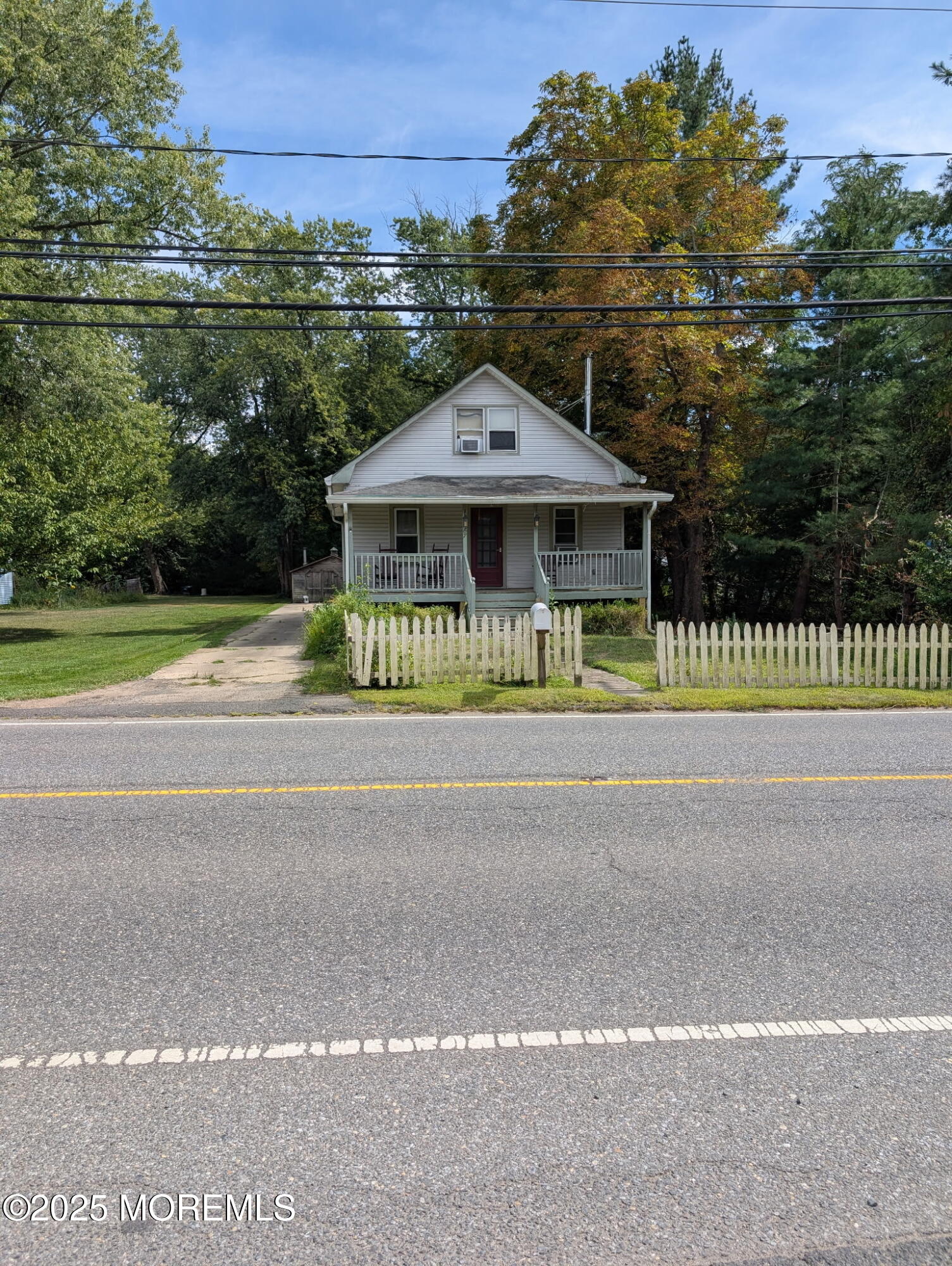 67 Tennent Road Morganville, NJ 07751 - Photo 2 of 2 a small garden in the middle of a house