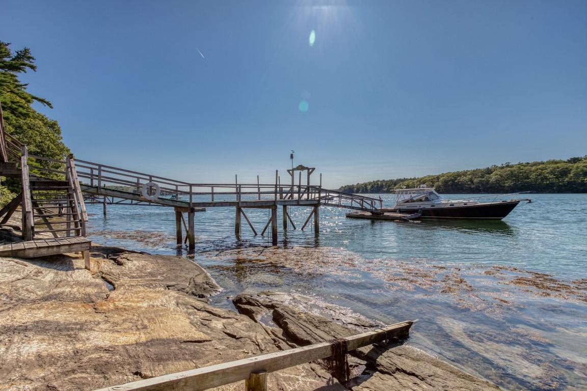 972 Cross Point Road Edgecomb, ME 04556 - Photo 9 of 35 9