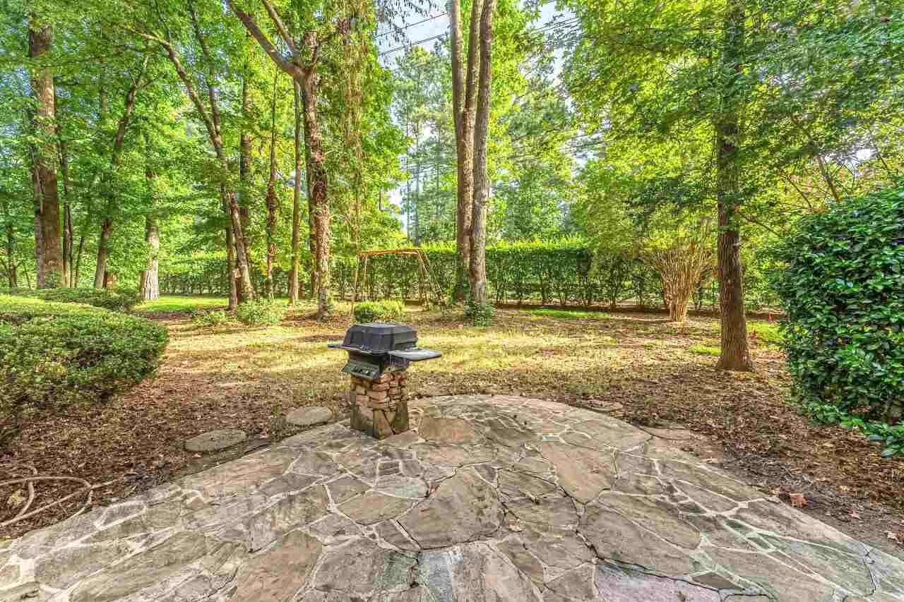 8416 Two Courts Drive Raleigh, NC 27613 - Photo 26 of 29 Backyard