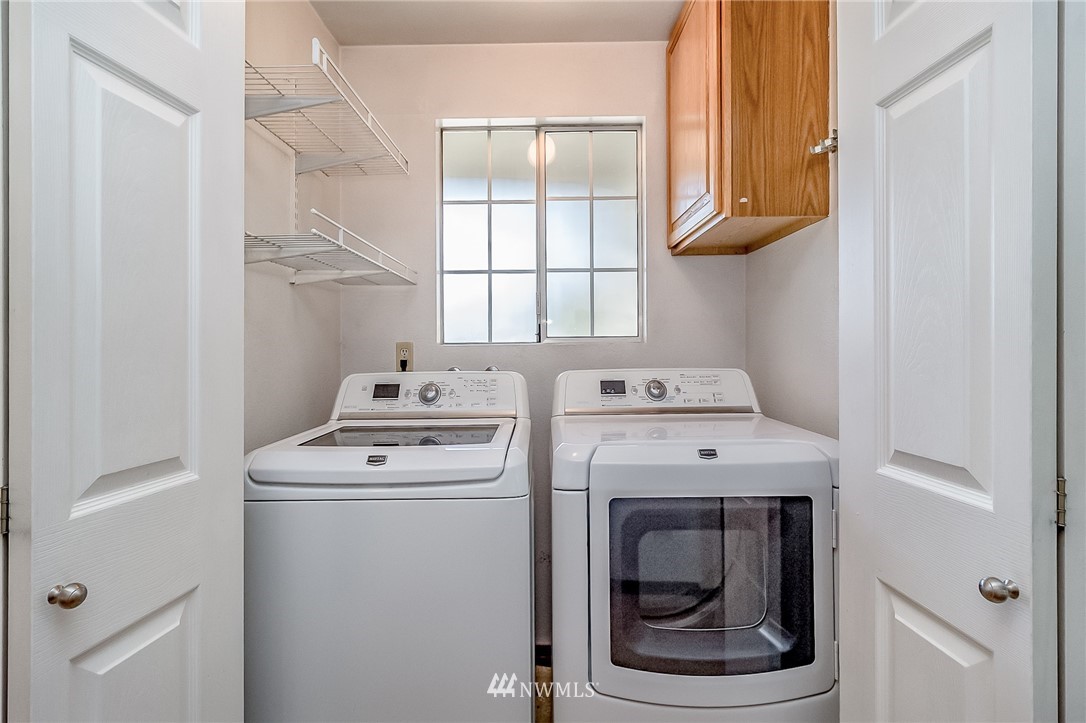 2531 167th Place Southeast Bothell, WA 98012 - Photo 12 of 24 Gallery Image 12