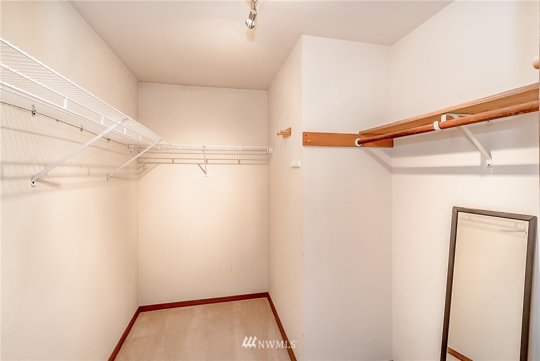 2531 167th Place Southeast Bothell, WA 98012 - Photo 15 of 24 Gallery Image 15
