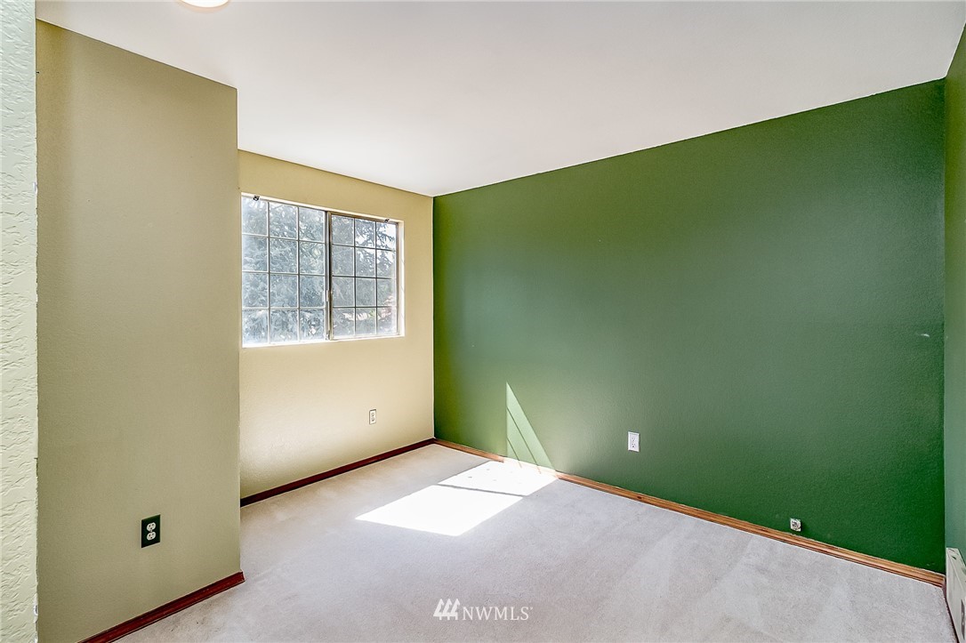 2531 167th Place Southeast Bothell, WA 98012 - Photo 17 of 24 Gallery Image 17