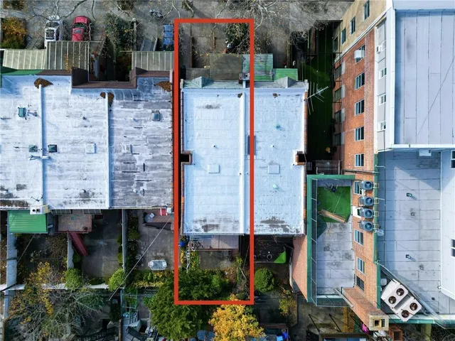 an aerial view of multiple house