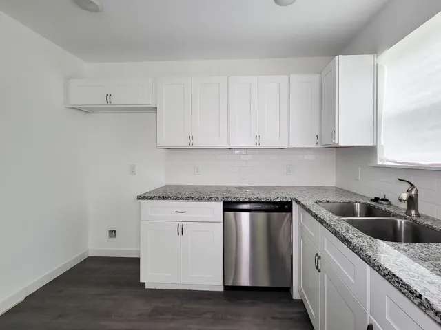 $1,550 | 8122 Sterlingshire Street, Unit B, Houston, TX 77078