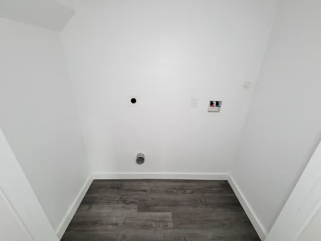 $1,550 | 8122 Sterlingshire Street, Unit B, Houston, TX 77078