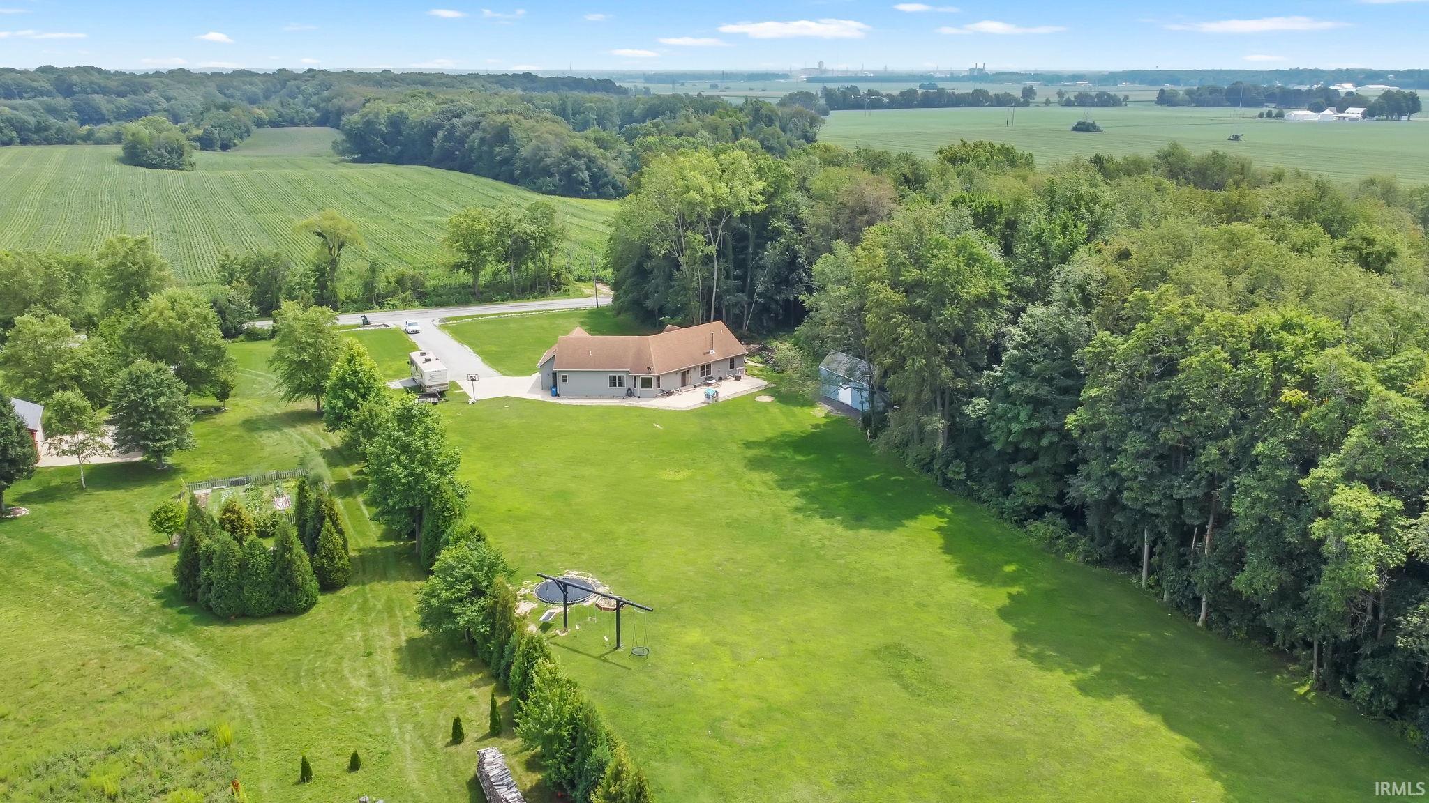 8282 County Line Road New Carlisle, IN 46552 - Photo 33 of 35 Gallery Image 33