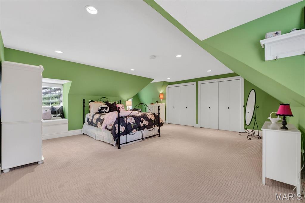 6 Ridgemoor Drive Clayton, MO 63105 - Photo 23 of 40