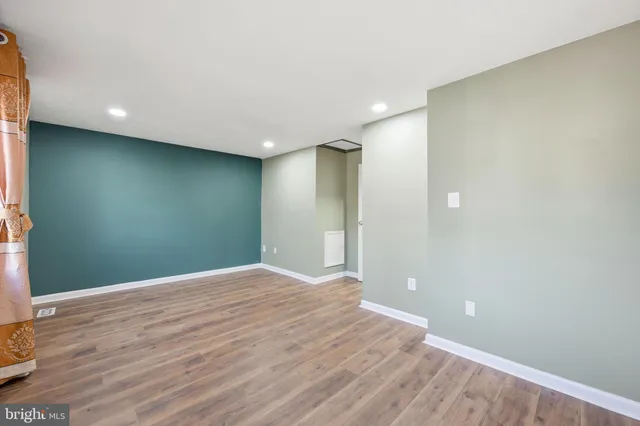 $395,000 | 14219 Castle Boulevard, Unit 12618, Silver Spring, MD 20904