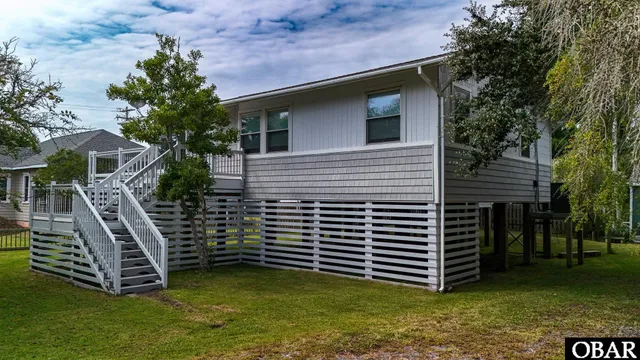 $595,000 | 27 Miss Elicia Lane, Ocracoke, NC 27960