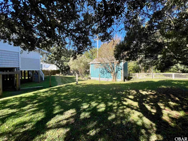 $595,000 | 27 Miss Elicia Lane, Ocracoke, NC 27960