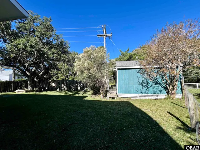 $595,000 | 27 Miss Elicia Lane, Ocracoke, NC 27960