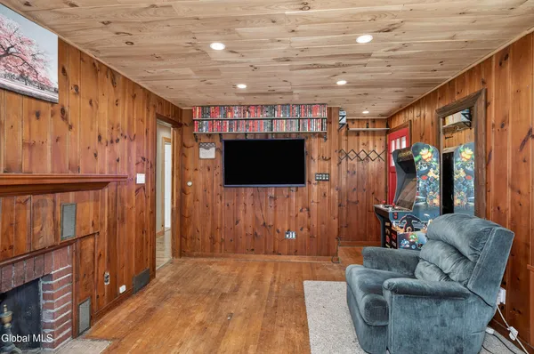 $229,000 | 1 Grandview Avenue, North Greenbush, NY 12198