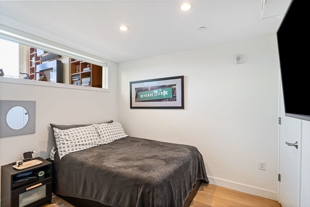 288 Marginal Street, Unit 4 Boston, MA 02128 - Photo 13 of 25 Gallery Image 13