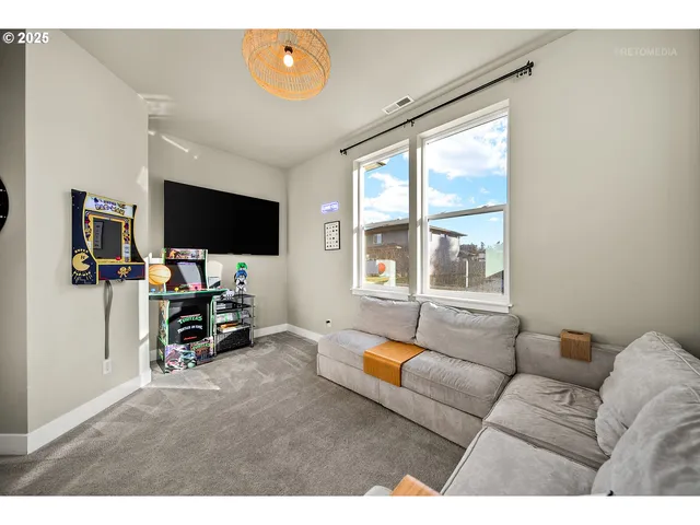 $1,195,000 | 23245 Southwest Byers Lake Terrace, Sherwood, OR 97140