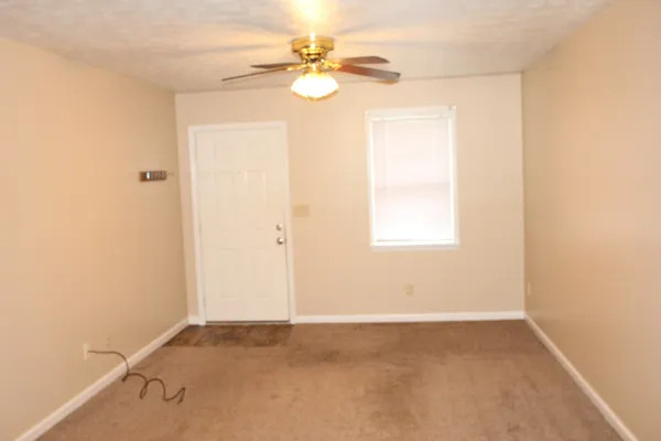 $925 | 124 Fair Street, Unit 2, McMinnville, TN 37110