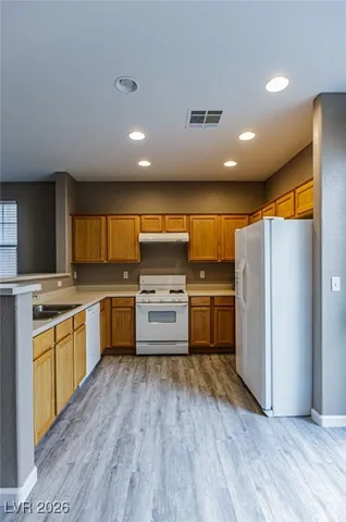 $1,798 | 6758 Frances Celia Avenue, Las Vegas, NV 89122