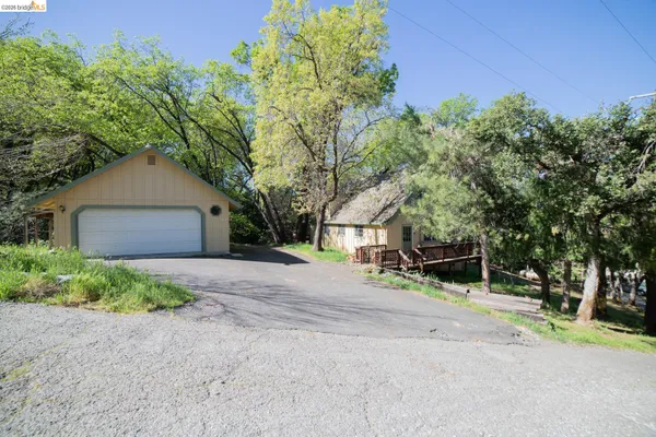 $285,000 | 21625 Crystal Lake Drive, Sonora, CA 95370