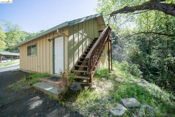 $285,000 | 21625 Crystal Lake Drive, Sonora, CA 95370