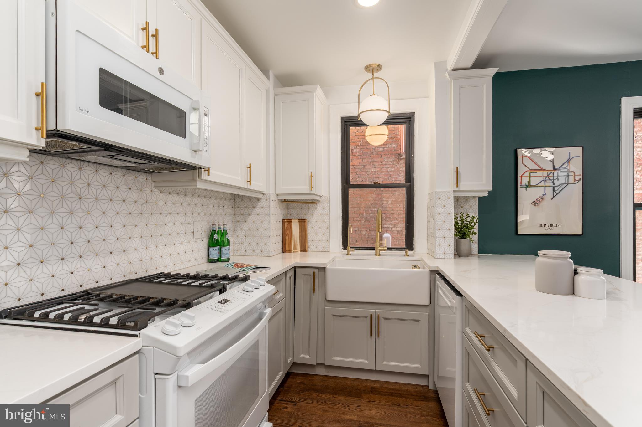 1915 16th Street Northwest, Unit 304 Washington, DC 20009 - Photo 7 of 20