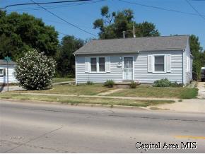 1737 East Griffiths Avenue Springfield, IL 62702 - Photo 1 of 3 Gallery Image 1