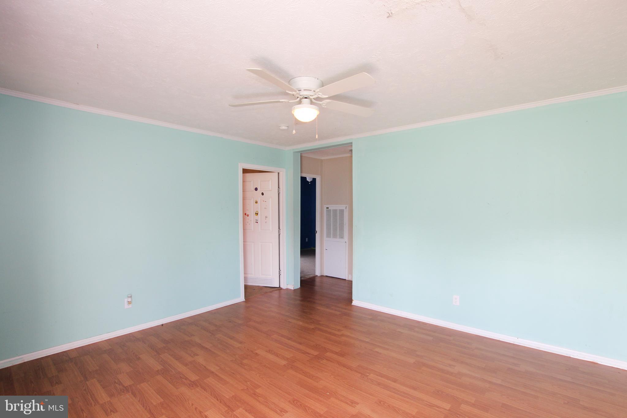 10313 Waller Road Laurel, DE 19956 - Photo 2 of 19 Living Room