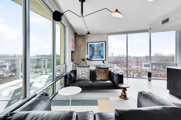 $600,000 | 601 West Rosemary Street, Unit 514, Chapel Hill, NC 27516