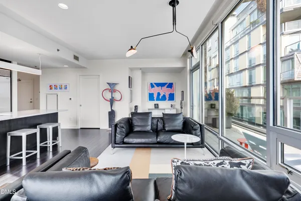 $600,000 | 601 West Rosemary Street, Unit 514, Chapel Hill, NC 27516