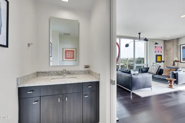 $600,000 | 601 West Rosemary Street, Unit 514, Chapel Hill, NC 27516