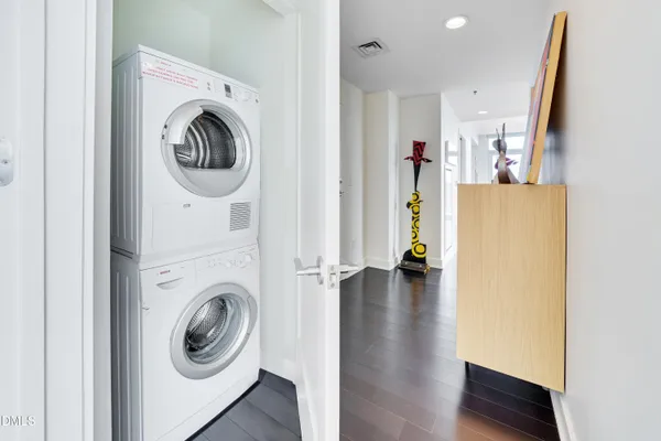 $600,000 | 601 West Rosemary Street, Unit 514, Chapel Hill, NC 27516