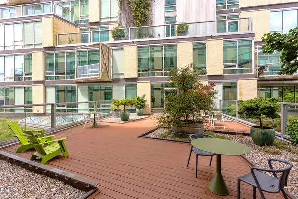 $600,000 | 601 West Rosemary Street, Unit 514, Chapel Hill, NC 27516