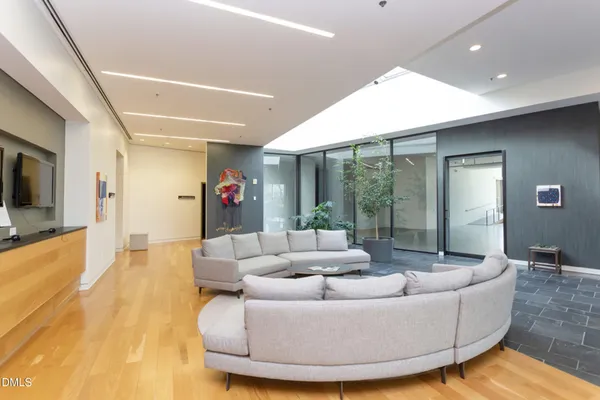 $600,000 | 601 West Rosemary Street, Unit 514, Chapel Hill, NC 27516