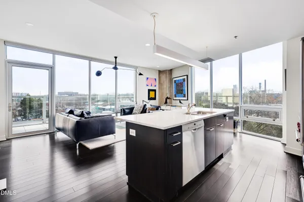 $600,000 | 601 West Rosemary Street, Unit 514, Chapel Hill, NC 27516