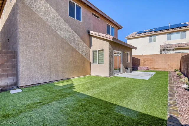 $2,000 | 10230 Lupine Meadow Drive, Las Vegas, NV 89178