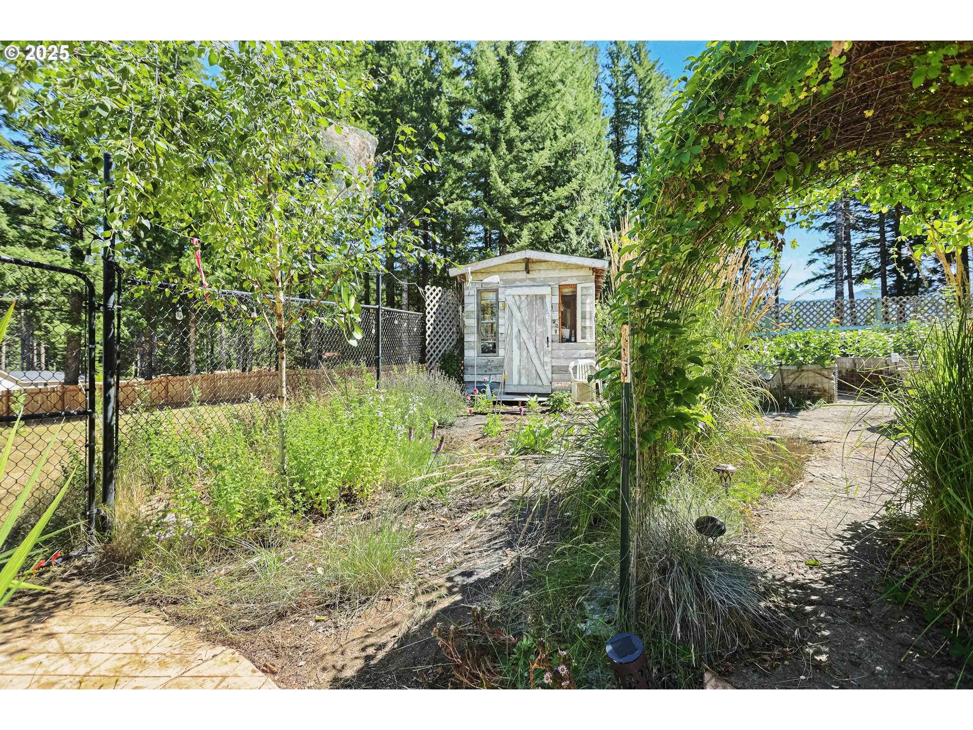 11 Edgewater Drive Carson, WA 98610 - Photo 22 of 38