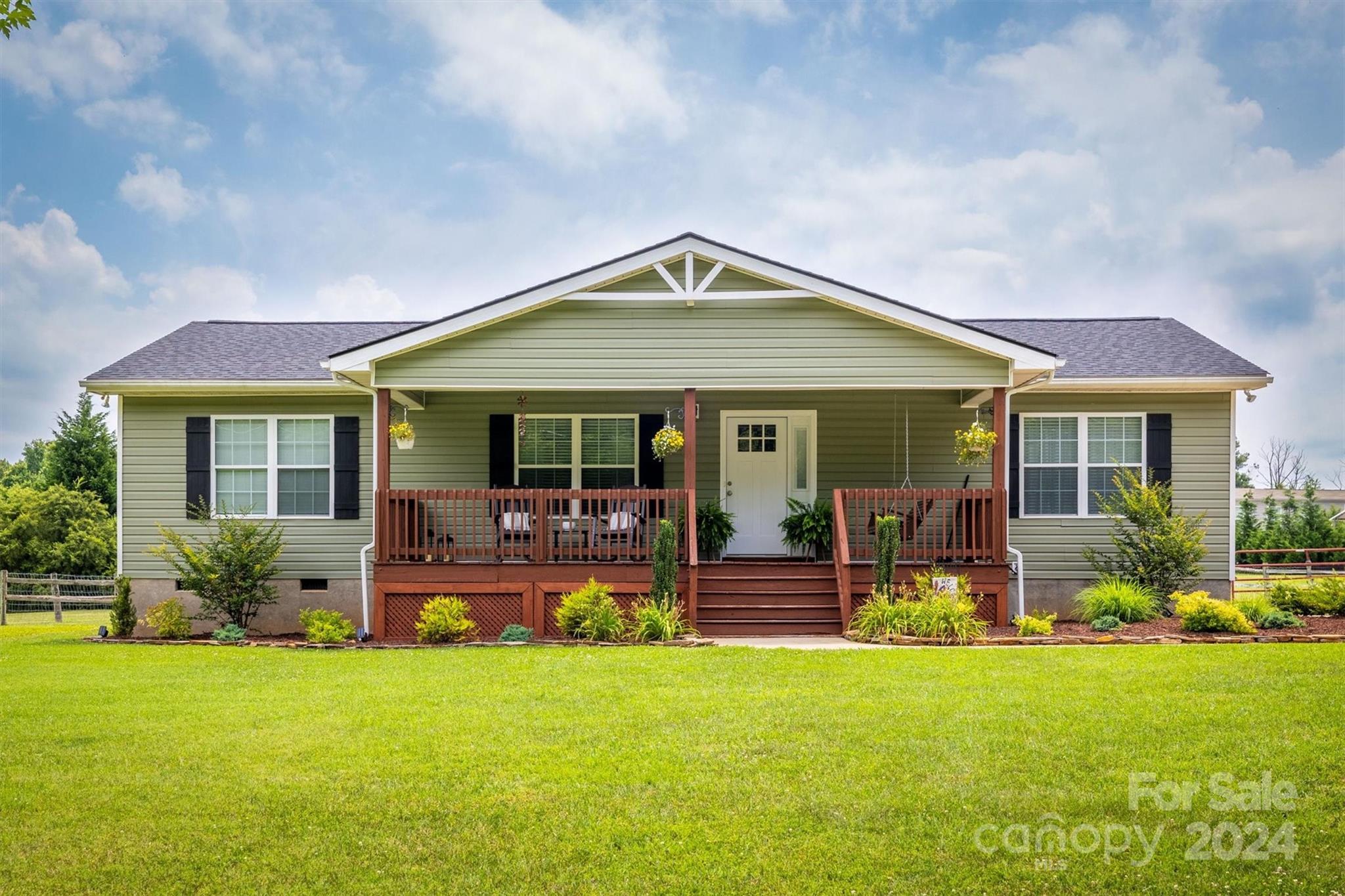 7191 Long Island Road Catawba, NC 28609 - Photo 2 of 25 Gallery Image 2