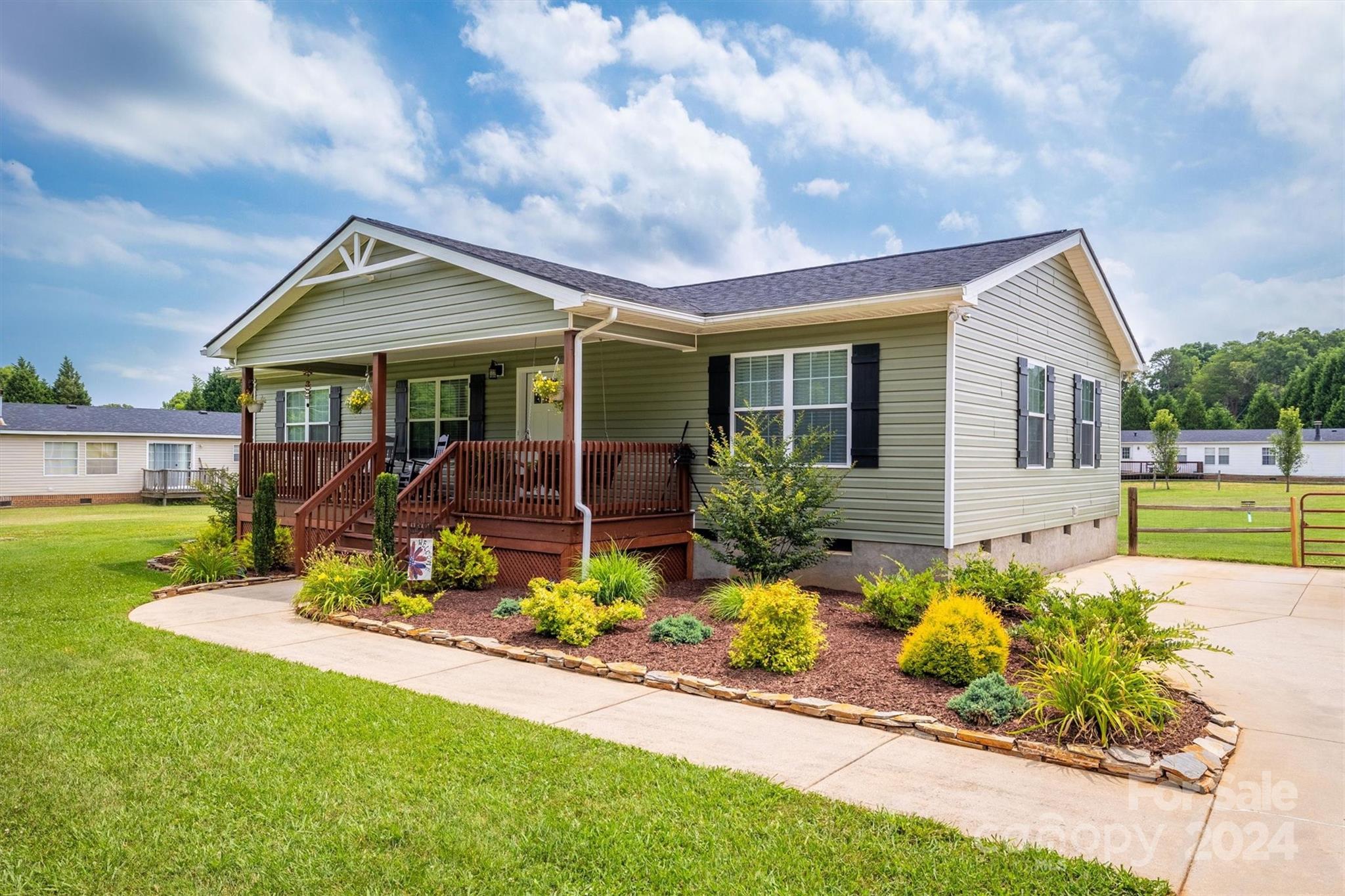 7191 Long Island Road Catawba, NC 28609 - Photo 3 of 25 Gallery Image 3