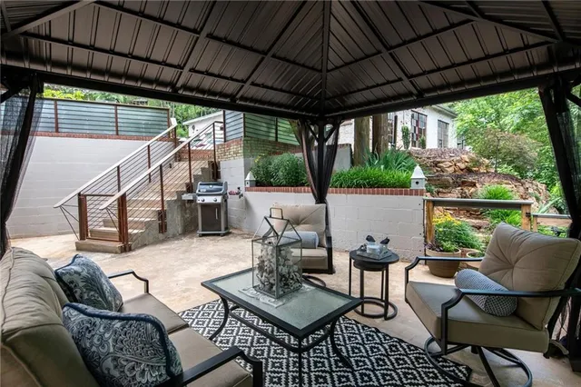 a building outdoor space with patio furniture