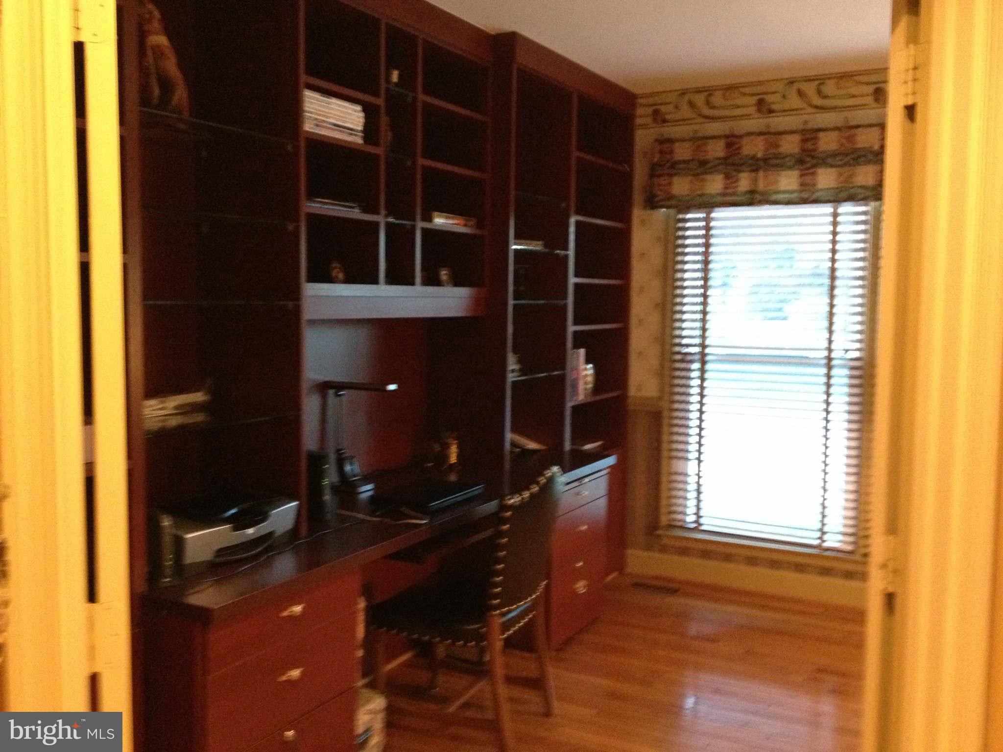 6109 Brookhaven Drive Frederick, MD 21701 - Photo 11 of 28 Interior (General)