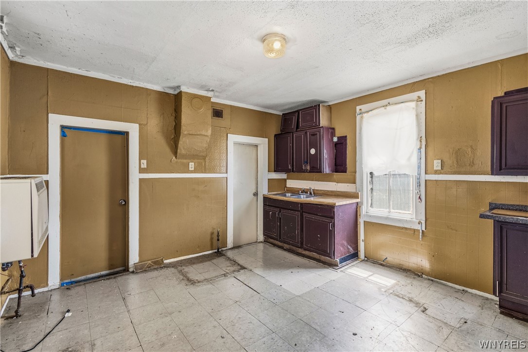 67 Halbert Street Buffalo, NY 14214 - Photo 43 of 48