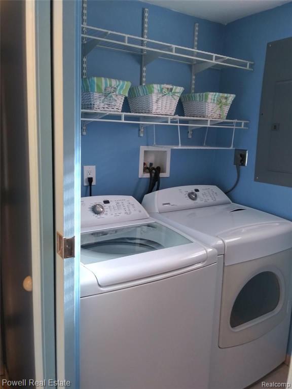 3054 Hessel Avenue Rochester, MI 48307 - Photo 15 of 32
