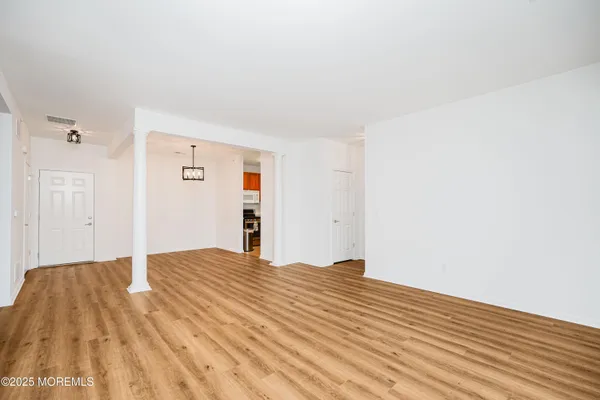 $475,000 | 108 Picadilly Drive, Unit 108, Morganville, NJ 07751