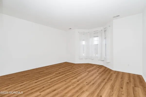 $475,000 | 108 Picadilly Drive, Unit 108, Morganville, NJ 07751