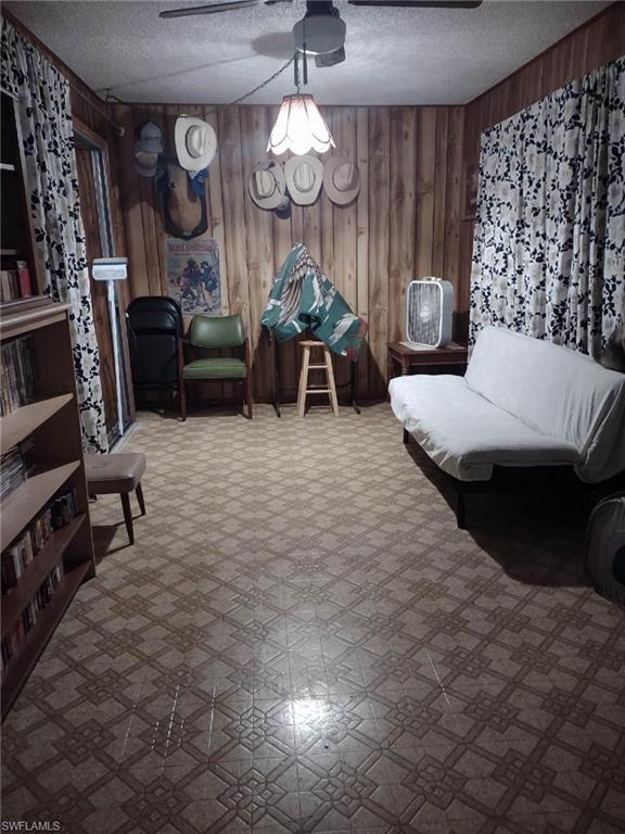 2260 Howard Road LaBelle, FL 33935 - Photo 23 of 24 Florida Room 9'6" x 25'7"