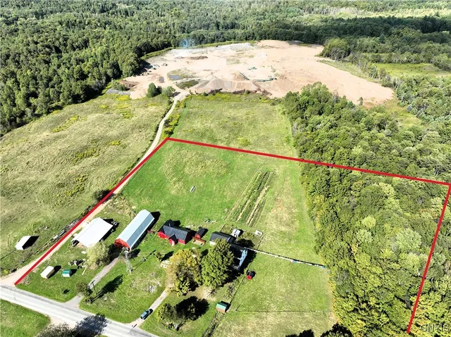 $325,000 | 154 Finnerty Road, Amboy, NY 13493