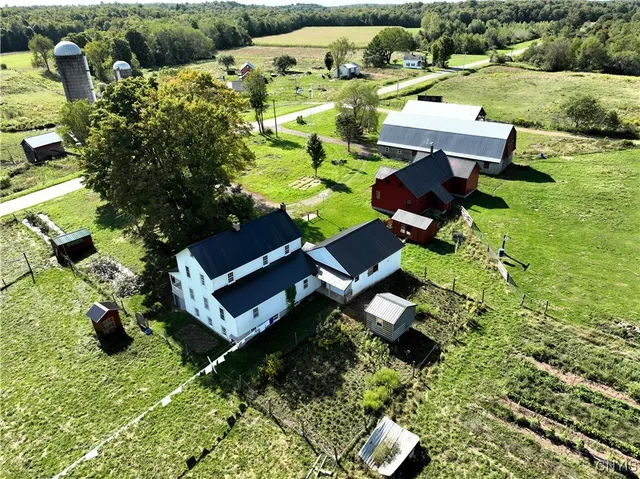 $325,000 | 154 Finnerty Road, Amboy, NY 13493