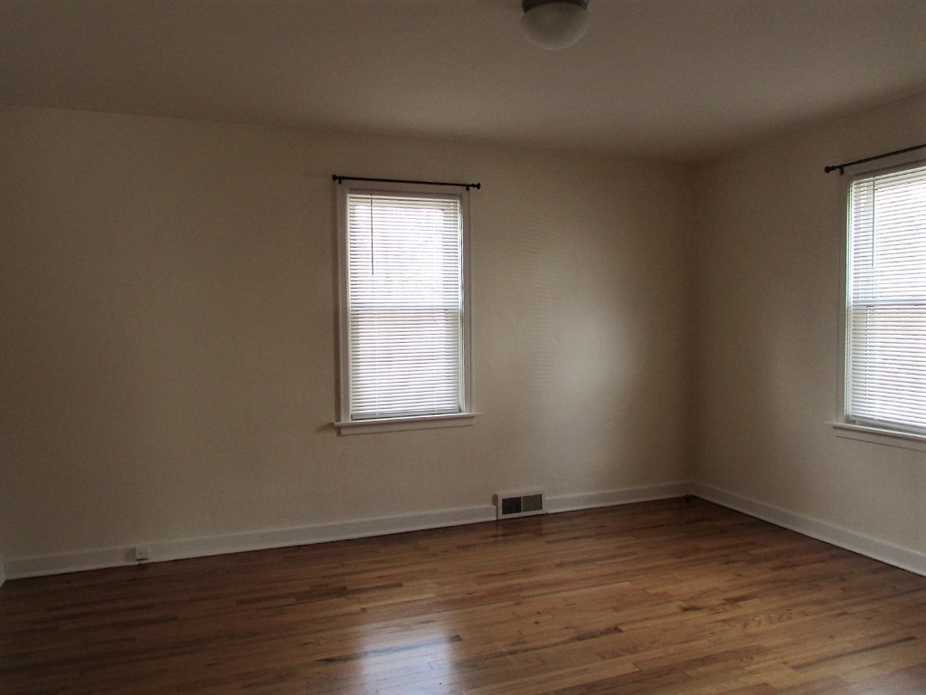 239 Riverside Drive Johnson City, NY 13790 - Photo 8 of 20