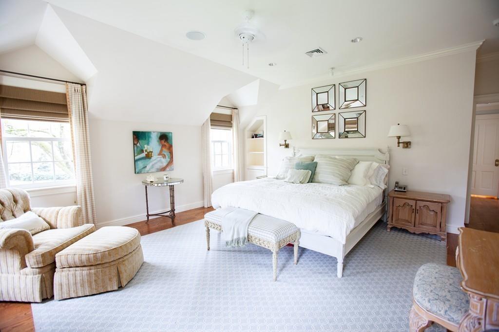 15 Woodcliff Road Wellesley Hills, MA 02481 - Photo 20 of 32